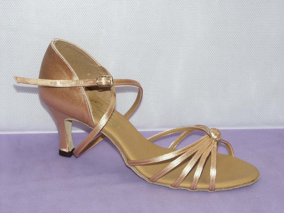 freedoflondonsophiatandanceshoes43p World of Dance UK